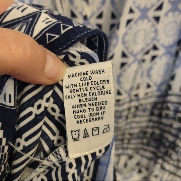 Max Studio Blue White Printed Smocked Waist Dress Size Medium - Picture 7 of 11